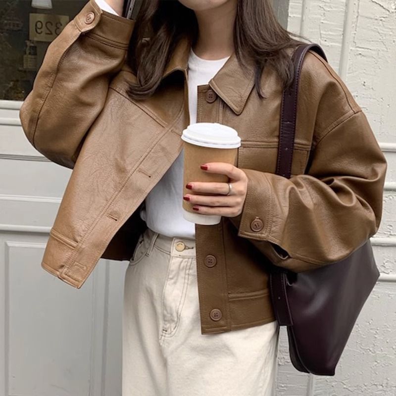 Abrigo de Cuero Sintético Marrón para Mujer – Estilo Elegante y Moderno